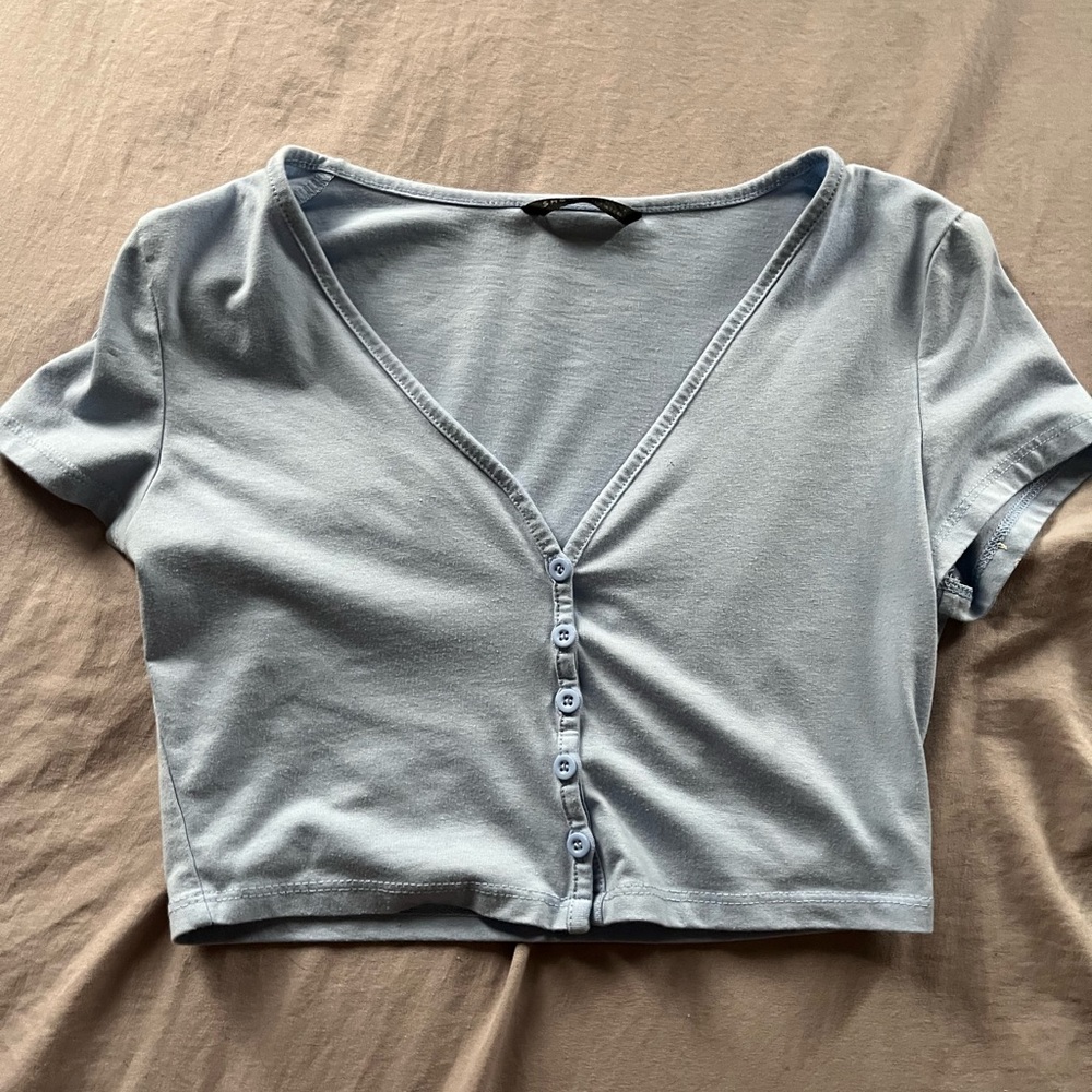 baby blue crop top